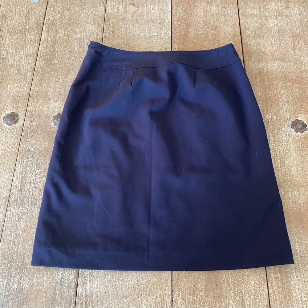 ANN TAYLOR navy lined buttons decor skirt 6 - Picture 2 of 9